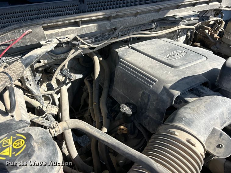 image for item FC5065 2015 GMC Sierra 3500HD Ext. Cab utility bed pickup truck