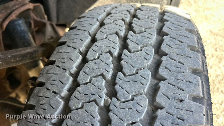 image for item FC5065 2015 GMC Sierra 3500HD Ext. Cab utility bed pickup truck