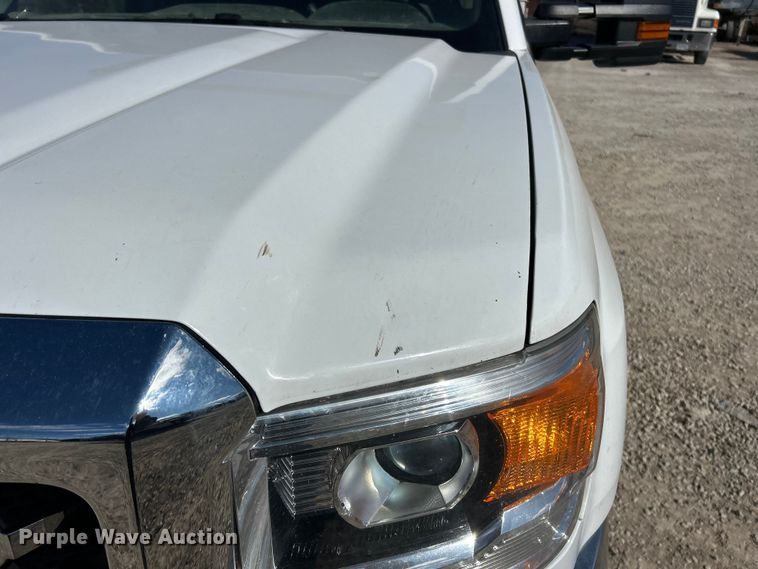 image for item FC5066 2015 GMC Sierra 3500HD Ext. Cab utility bed pickup truck