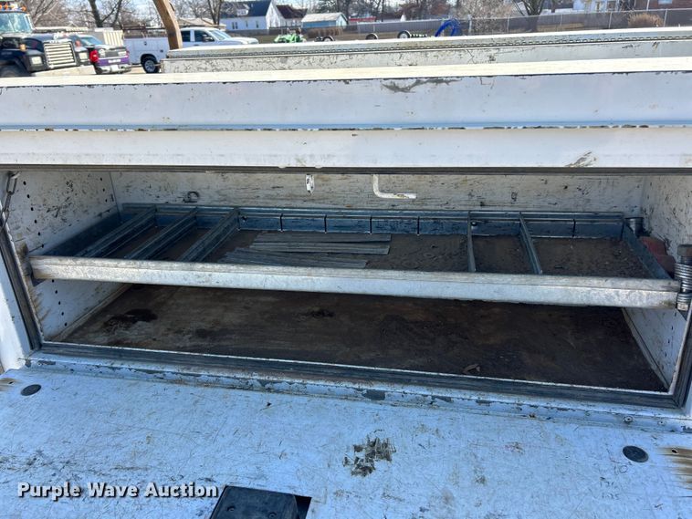 image for item FC5066 2015 GMC Sierra 3500HD Ext. Cab utility bed pickup truck