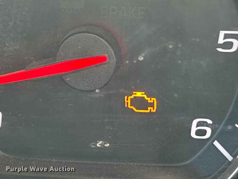 image for item FC5066 2015 GMC Sierra 3500HD Ext. Cab utility bed pickup truck