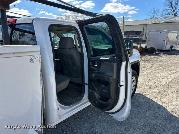 image for item FC5066 2015 GMC Sierra 3500HD Ext. Cab utility bed pickup truck