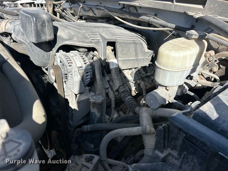 image for item FC5066 2015 GMC Sierra 3500HD Ext. Cab utility bed pickup truck