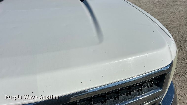 image for item FC5067 2010 Chevrolet Silverado 2500HD Ext. Cab utility bed pickup truck