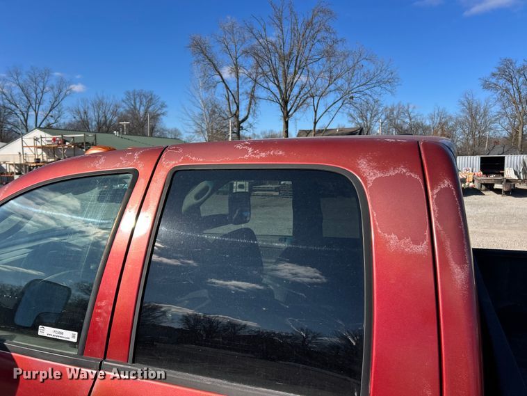 image for item FC5068 2006 Dodge Ram 3500 Ext. Cab utility bed pickup truck