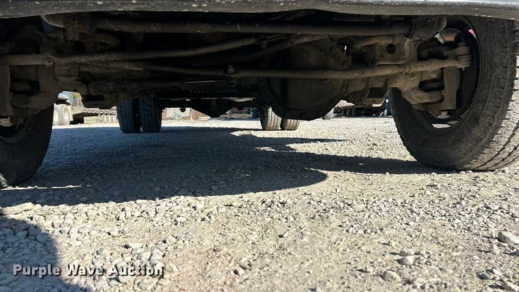 image for item FC5068 2006 Dodge Ram 3500 Ext. Cab utility bed pickup truck