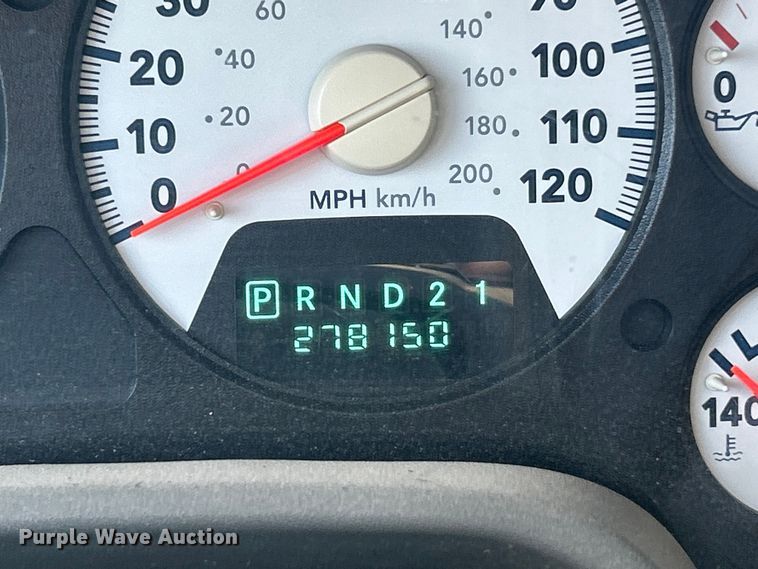 image for item FC5068 2006 Dodge Ram 3500 Ext. Cab utility bed pickup truck