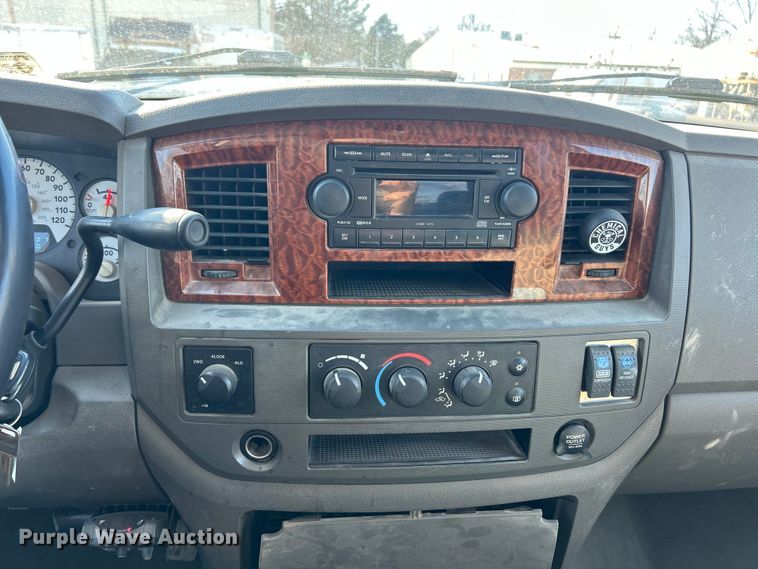 image for item FC5068 2006 Dodge Ram 3500 Ext. Cab utility bed pickup truck