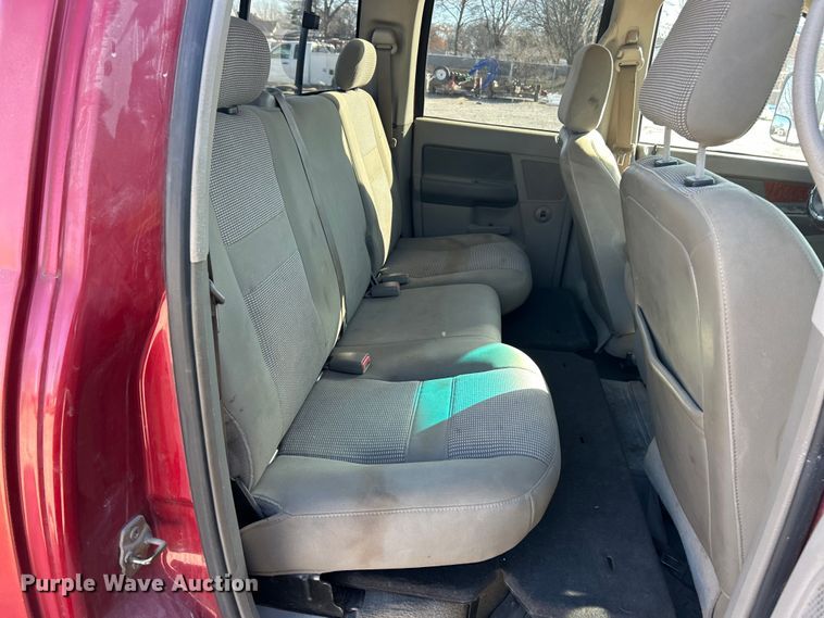 image for item FC5068 2006 Dodge Ram 3500 Ext. Cab utility bed pickup truck