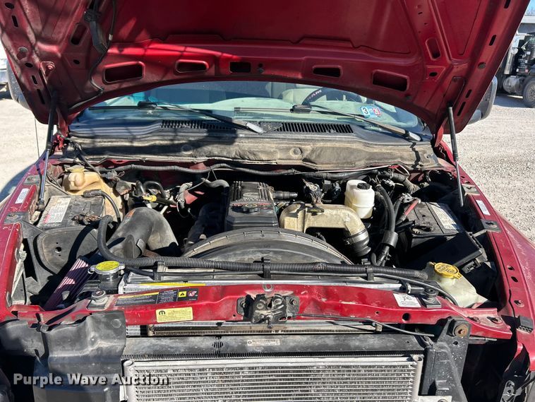 image for item FC5068 2006 Dodge Ram 3500 Ext. Cab utility bed pickup truck