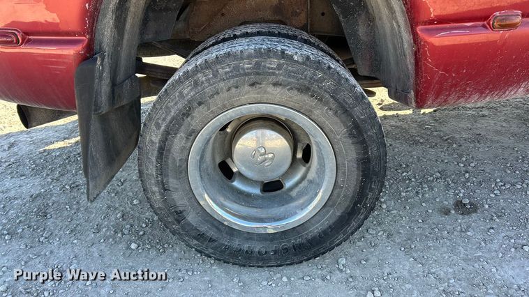 image for item FC5068 2006 Dodge Ram 3500 Ext. Cab utility bed pickup truck