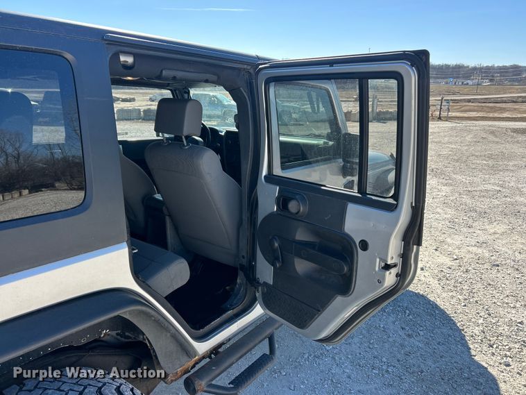 image for item FC5098 2007 Jeep Wrangler SUV