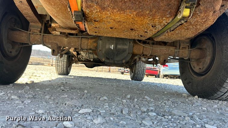 image for item FC5099 1996 Ford Bronco XLT SUV