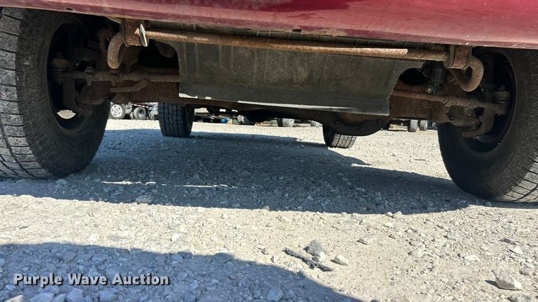 image for item FC5099 1996 Ford Bronco XLT SUV