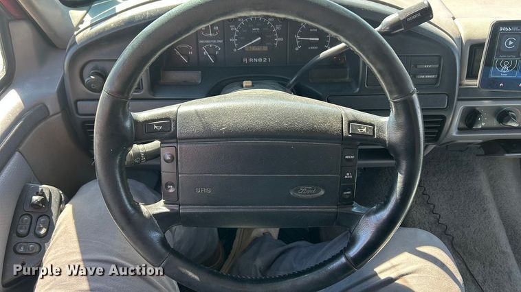 image for item FC5099 1996 Ford Bronco XLT SUV