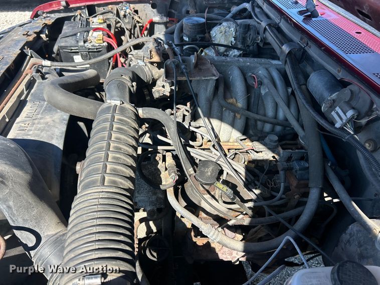 image for item FC5099 1996 Ford Bronco XLT SUV