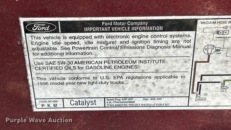 image for item FC5099 1996 Ford Bronco XLT SUV