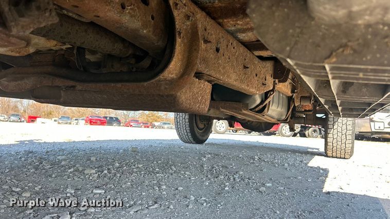 image for item FC5101 2004 Ford F250 Super Duty Ext. Cab pickup truck