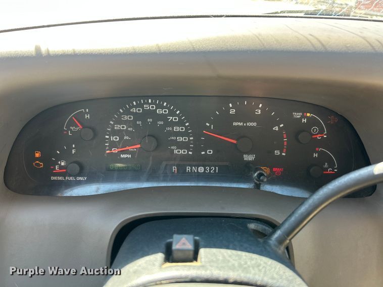 image for item FC5101 2004 Ford F250 Super Duty Ext. Cab pickup truck