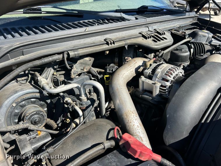 image for item FC5101 2004 Ford F250 Super Duty Ext. Cab pickup truck