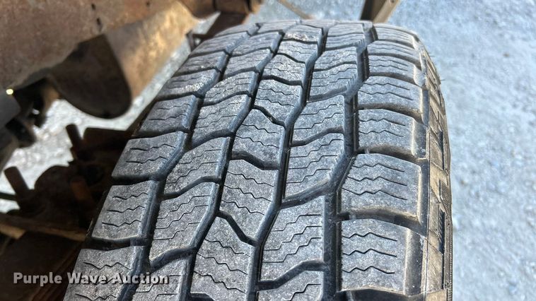 image for item FC5101 2004 Ford F250 Super Duty Ext. Cab pickup truck