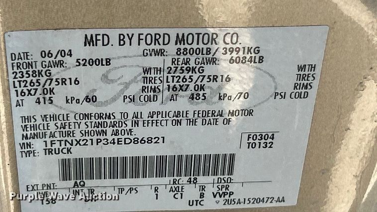 image for item FC5101 2004 Ford F250 Super Duty Ext. Cab pickup truck