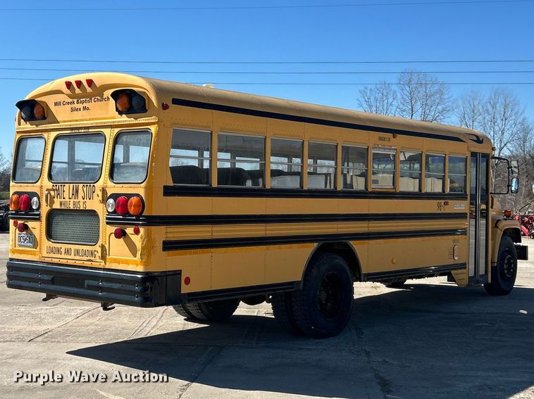 image for item FC5102 1998 Chevrolet B7 school bus
