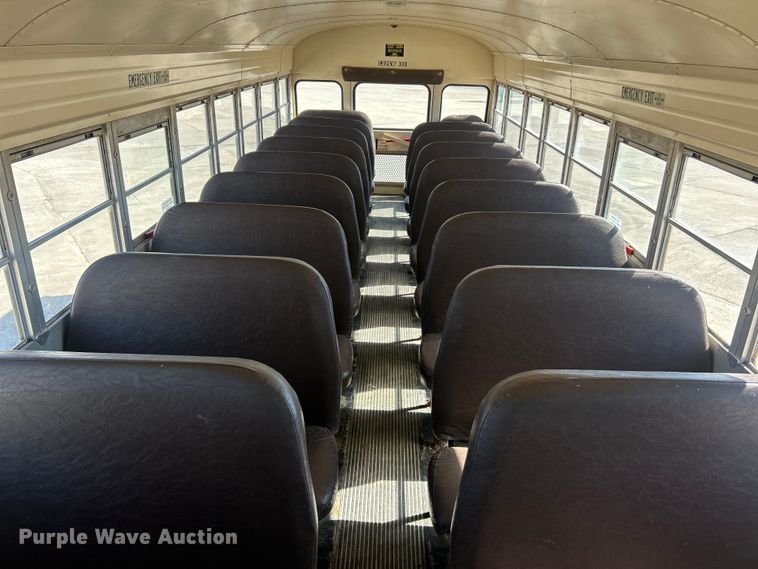 image for item FC5102 1998 Chevrolet B7 school bus