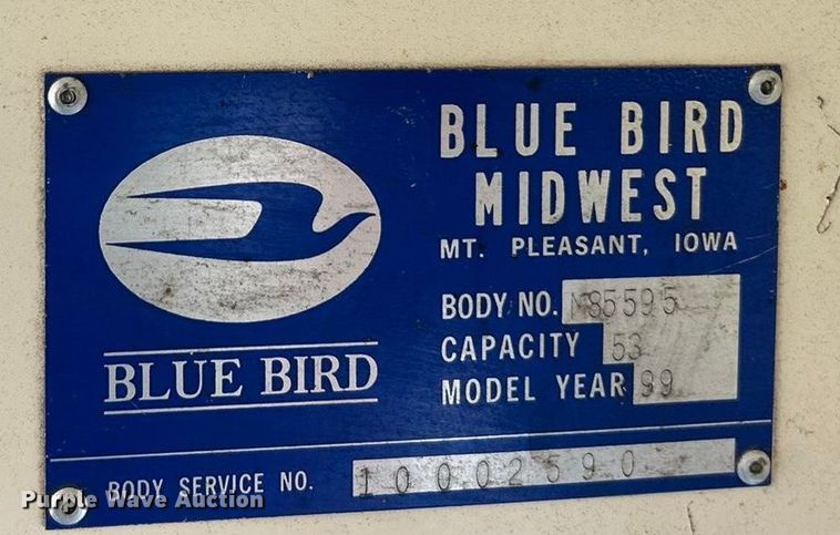 image for item FC5102 1998 Chevrolet B7 school bus