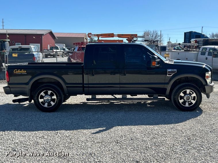 image for item FC5105 2009 Ford F250 Super Duty Crew Cab pickup truck