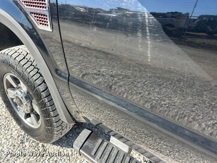 image for item FC5105 2009 Ford F250 Super Duty Crew Cab pickup truck