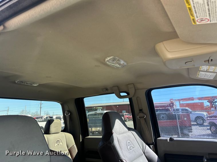 image for item FC5105 2009 Ford F250 Super Duty Crew Cab pickup truck