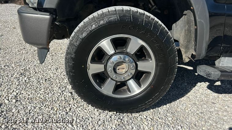 image for item FC5105 2009 Ford F250 Super Duty Crew Cab pickup truck