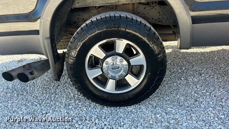 image for item FC5105 2009 Ford F250 Super Duty Crew Cab pickup truck