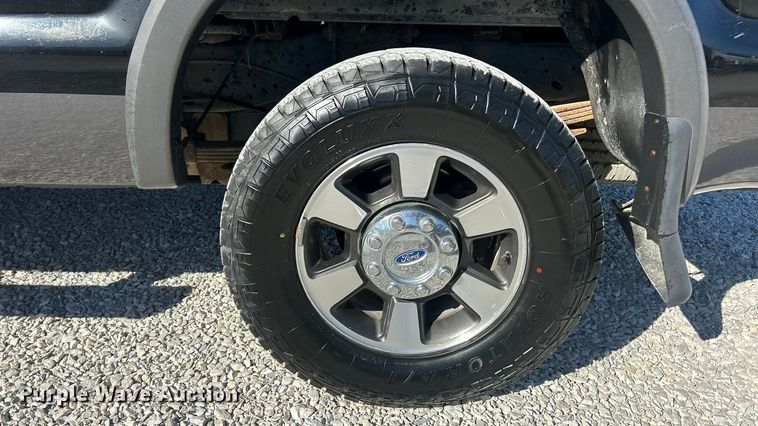image for item FC5105 2009 Ford F250 Super Duty Crew Cab pickup truck