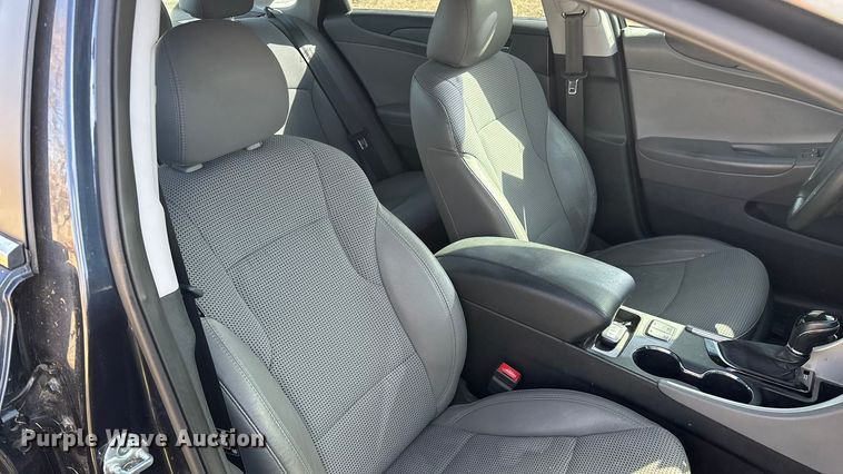 image for item FG0091 2013 Hyundai Sonata 