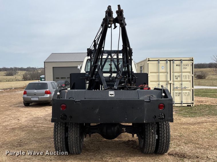 image for item FG0101 1976 Ford F600 tow truck