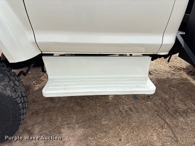 image for item FG0101 1976 Ford F600 tow truck