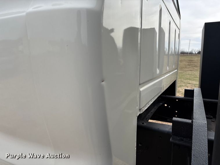 image for item FG0101 1976 Ford F600 tow truck