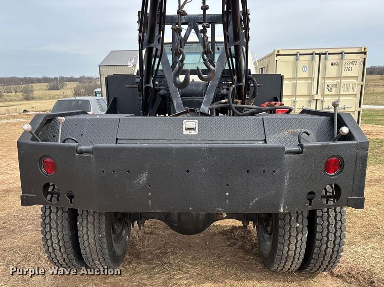 image for item FG0101 1976 Ford F600 tow truck