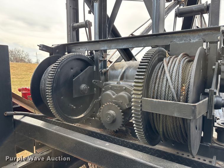 image for item FG0101 1976 Ford F600 tow truck