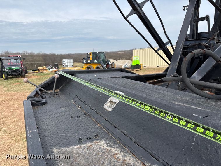 image for item FG0101 1976 Ford F600 tow truck