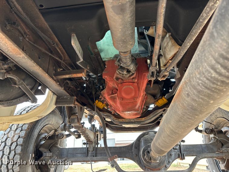 image for item FG0101 1976 Ford F600 tow truck