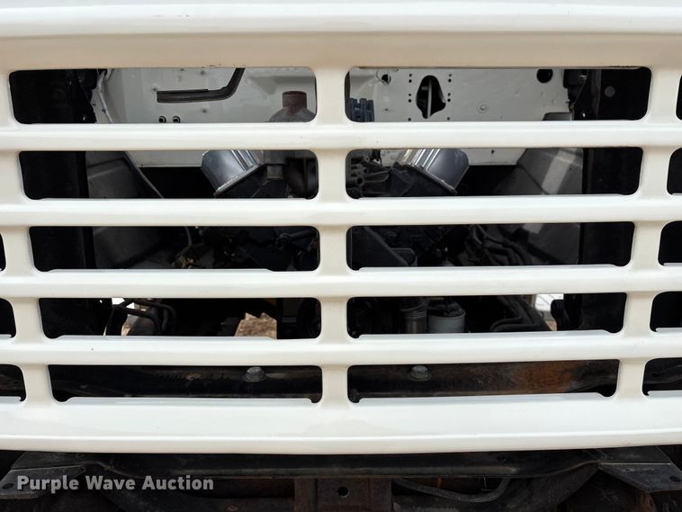 image for item FG0101 1976 Ford F600 tow truck