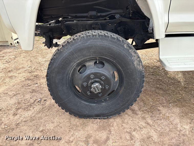 image for item FG0101 1976 Ford F600 tow truck