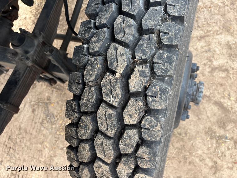 image for item FG0101 1976 Ford F600 tow truck