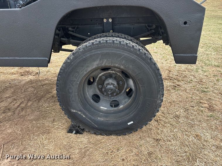 image for item FG0101 1976 Ford F600 tow truck