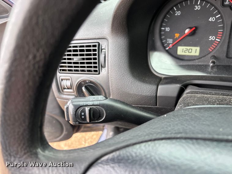 image for item FG0102 2000 Volkswagen Golf 