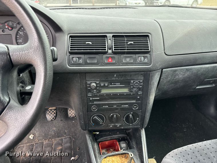 image for item FG0102 2000 Volkswagen Golf 