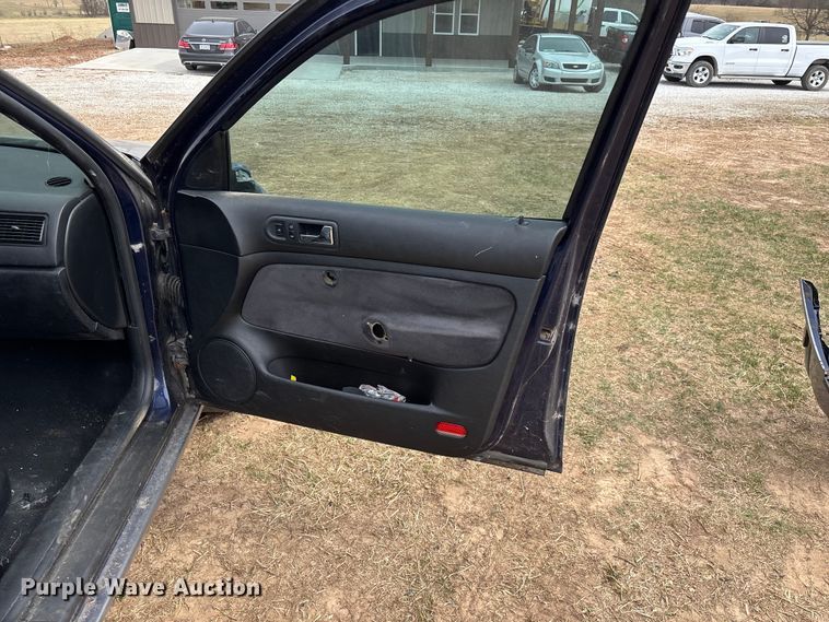 image for item FG0102 2000 Volkswagen Golf 